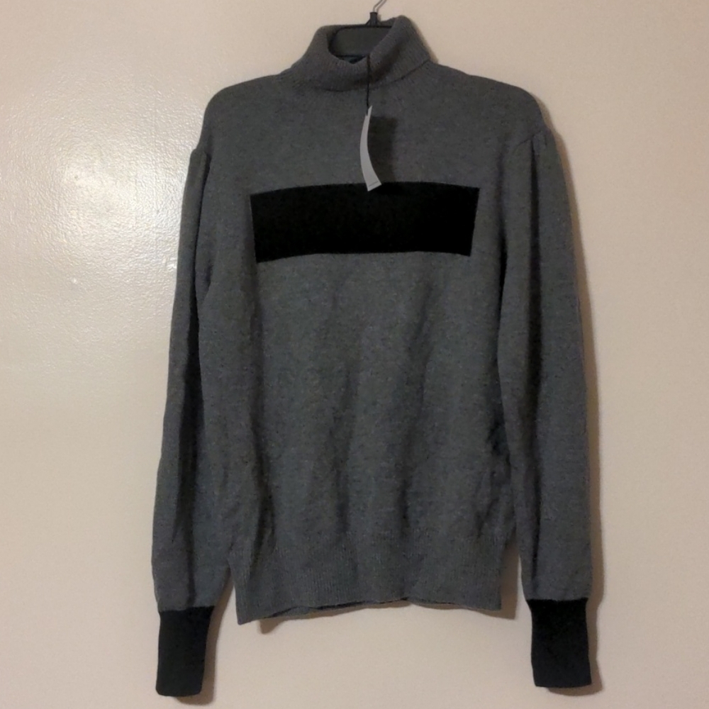 Random identities grey and black anti logo